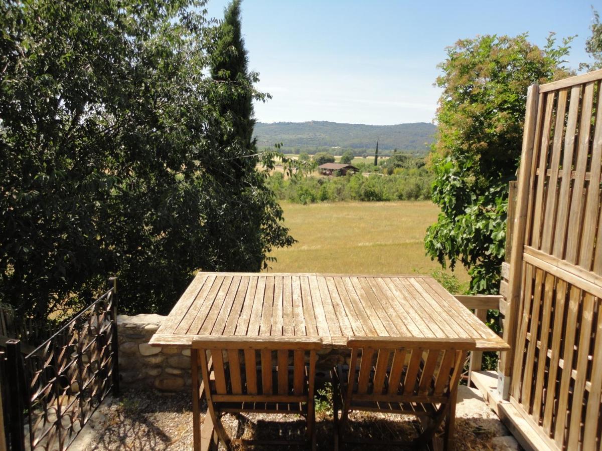 Joli Dans Village Calme En Provence