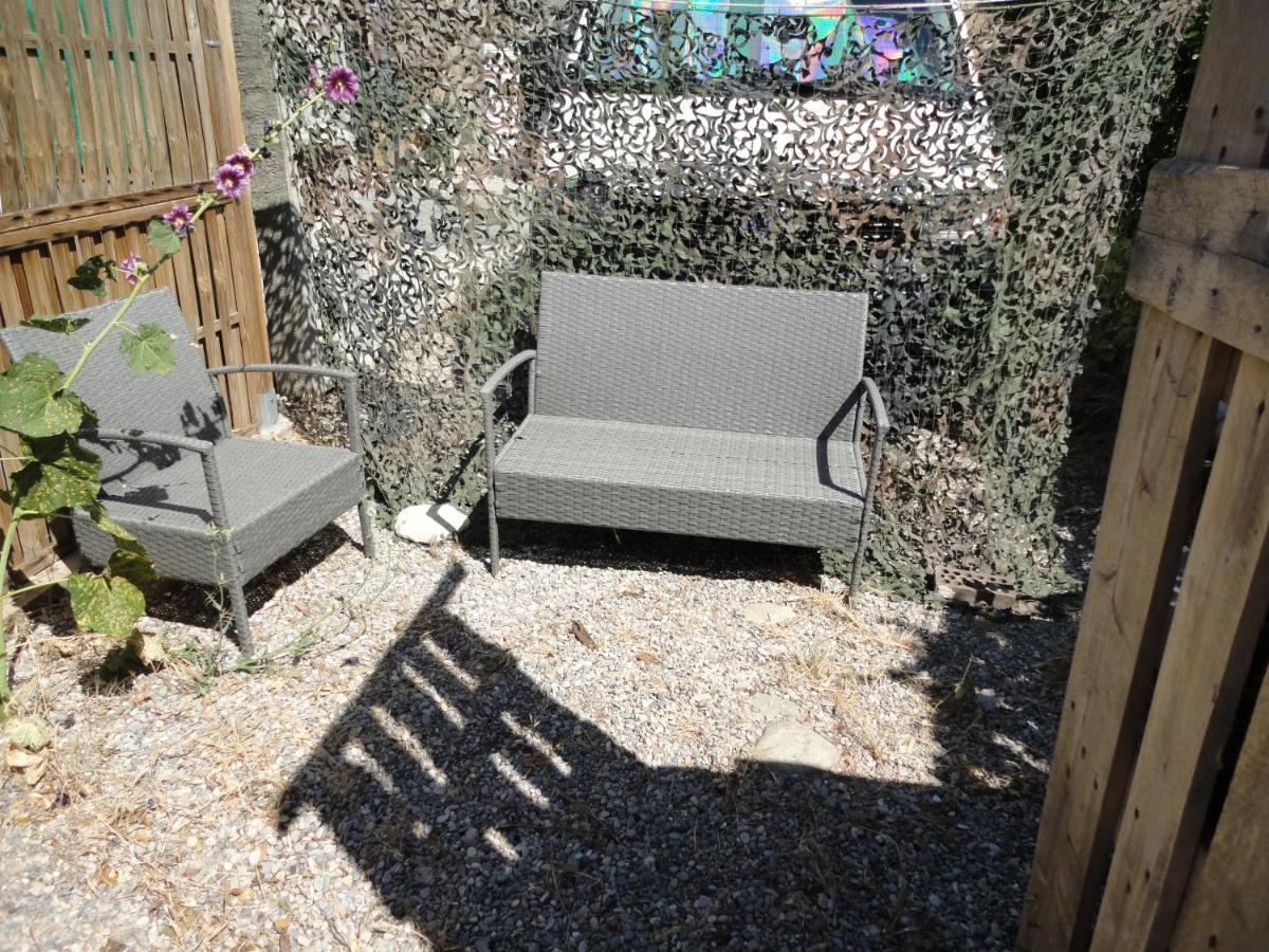 Joli Dans Village Calme En Provence Apartment